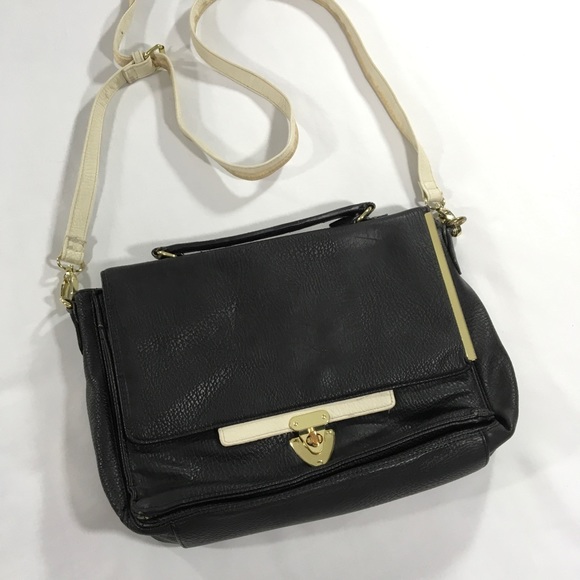 One strap handbag Clearance